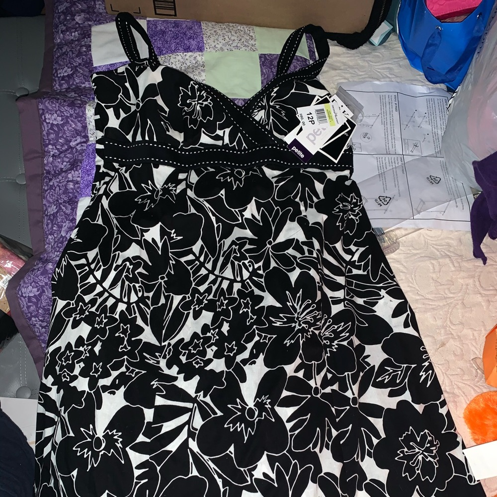 New black and white dress